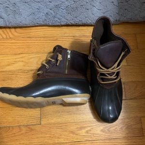 Sperry boots